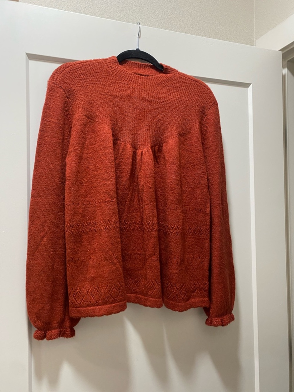 Women's Burnt Orange Knit Pullover Sweater - Unbranded